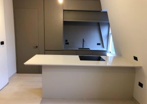 DCA0D91A-EFFA-45EE-B387-4E2401028173