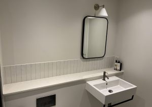 E2D3DBF2-5867-4EF0-BFC6-B7BF0518039A